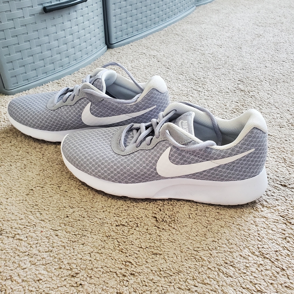 COPY - Nike shoes